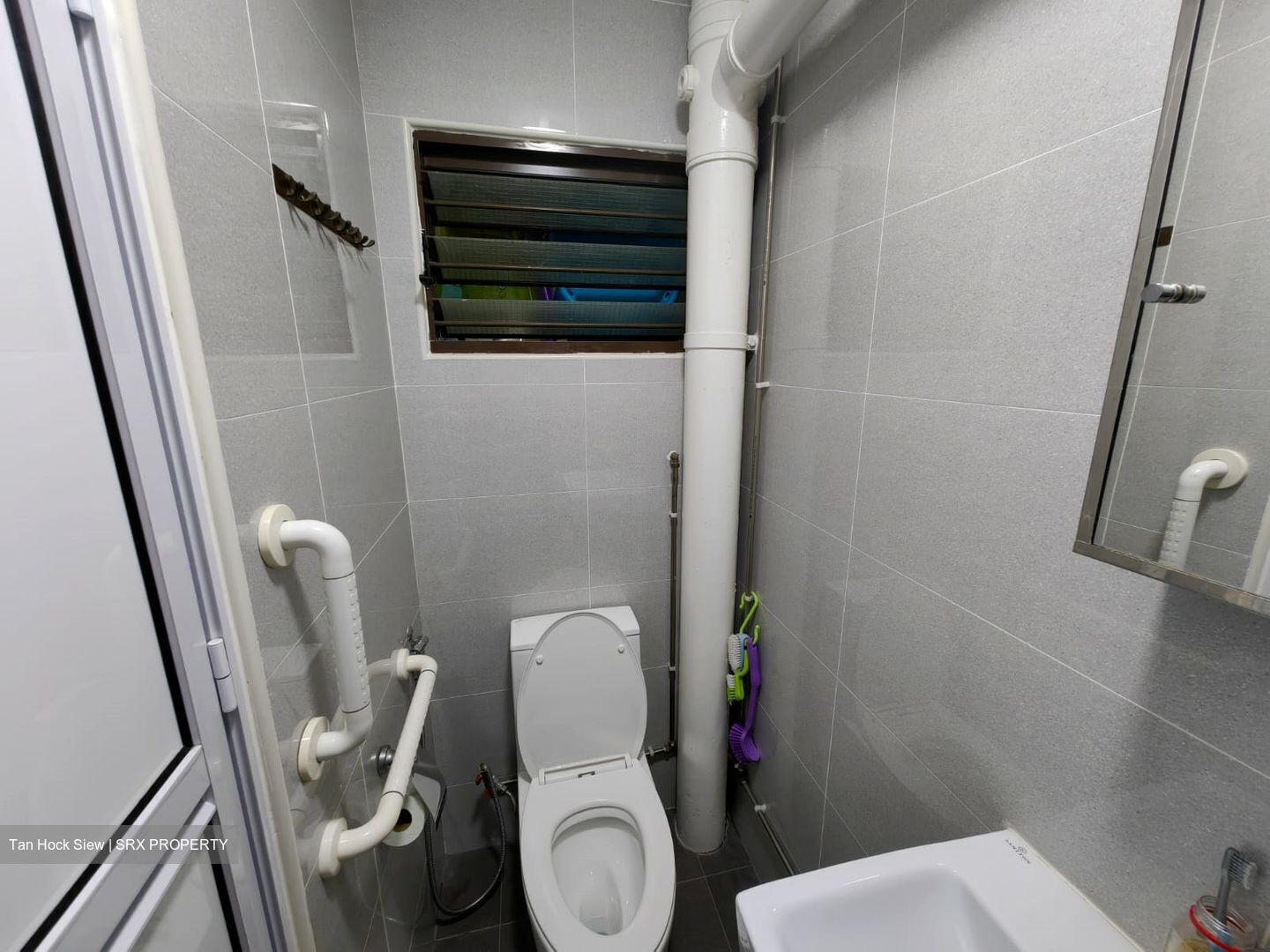Blk 101 Pasir Ris Street 12 (Pasir Ris), HDB Executive #443044231